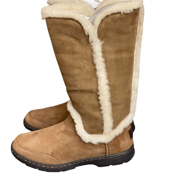 UGG Australia 1008030 Katia Classic Tall Suede Sheepskin
Boots Shoes Chestnut 9 - Picture 5 of 16